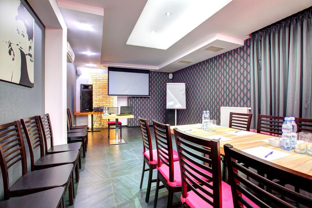 Hostel Evotel เจียลองกา ภายนอก รูปภาพ