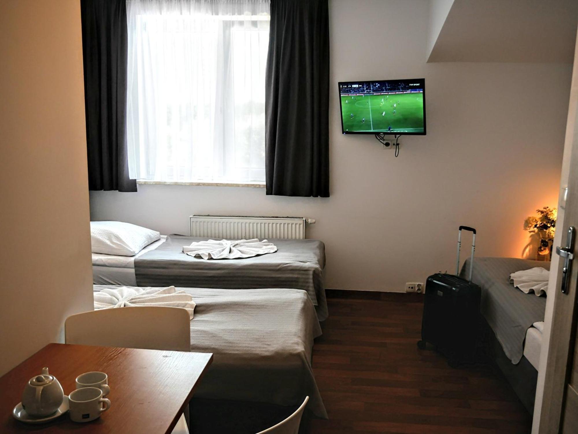 Hostel Evotel เจียลองกา ภายนอก รูปภาพ