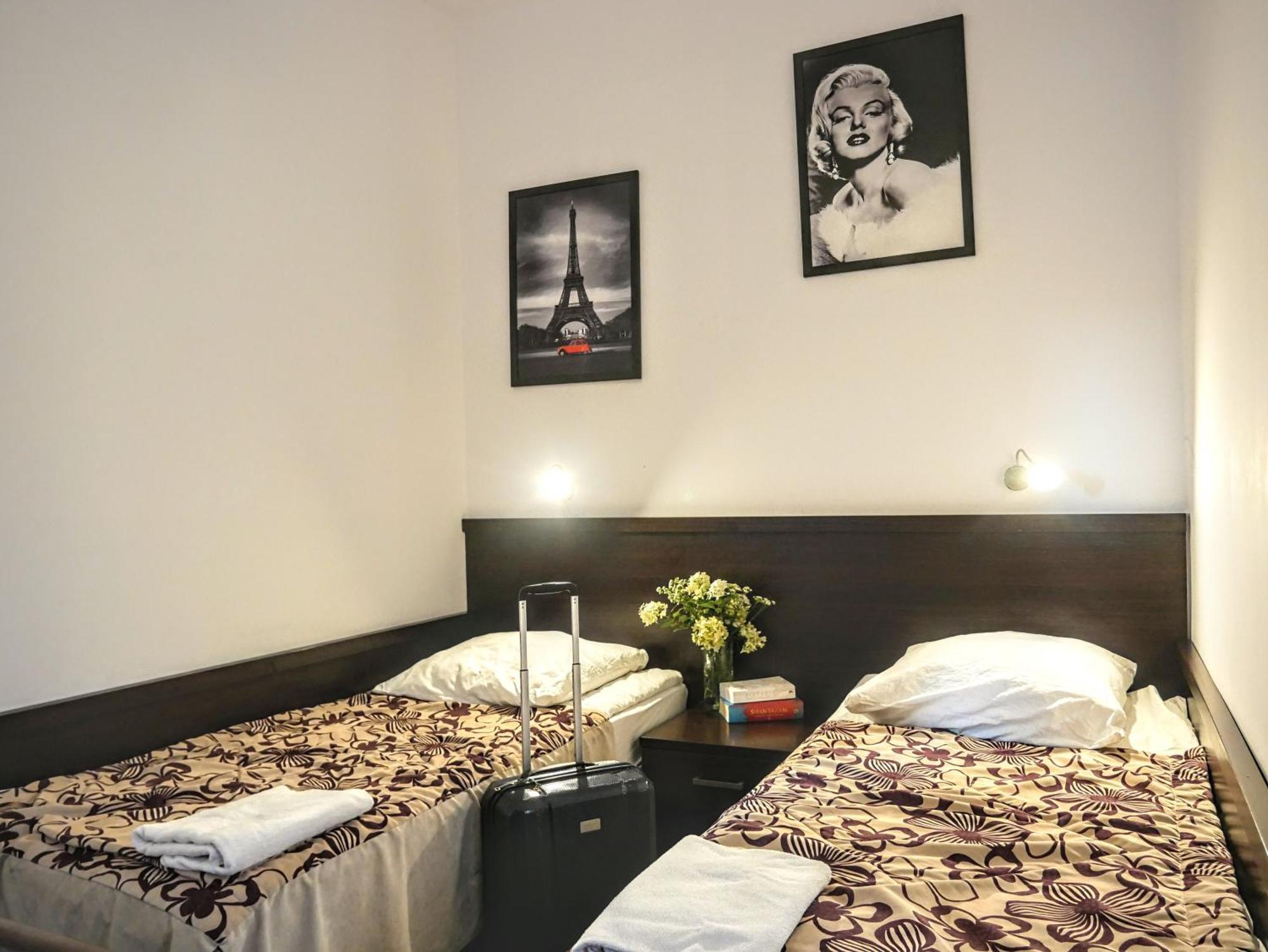 Hostel Evotel เจียลองกา ภายนอก รูปภาพ
