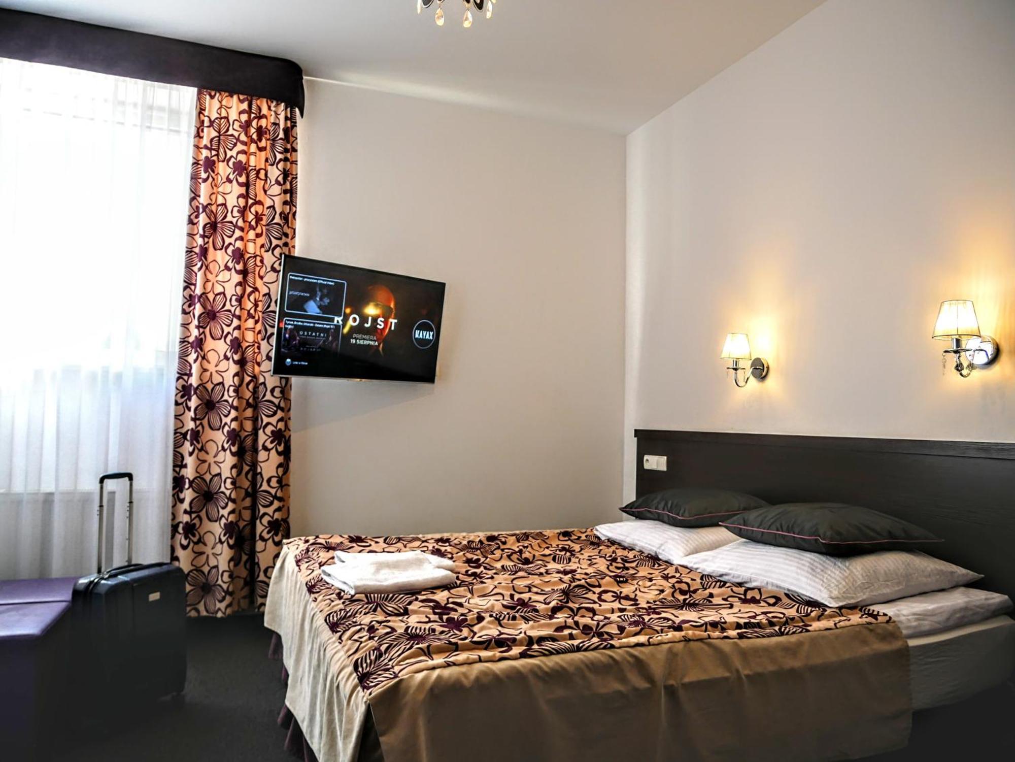Hostel Evotel เจียลองกา ภายนอก รูปภาพ
