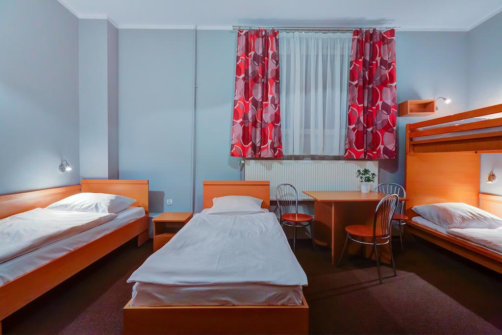 Hostel Evotel เจียลองกา ภายนอก รูปภาพ