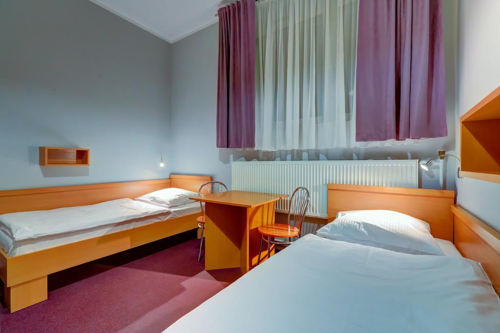 Hostel Evotel เจียลองกา ภายนอก รูปภาพ